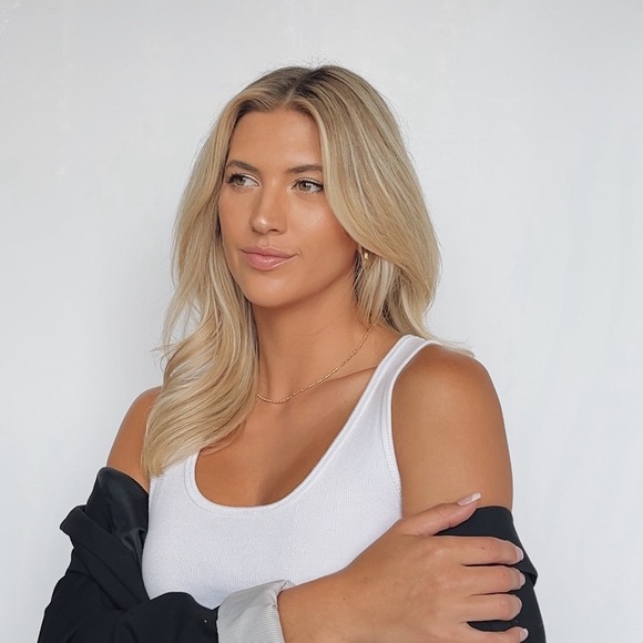 Meet your Posher, Abby - Picture 1 of 1